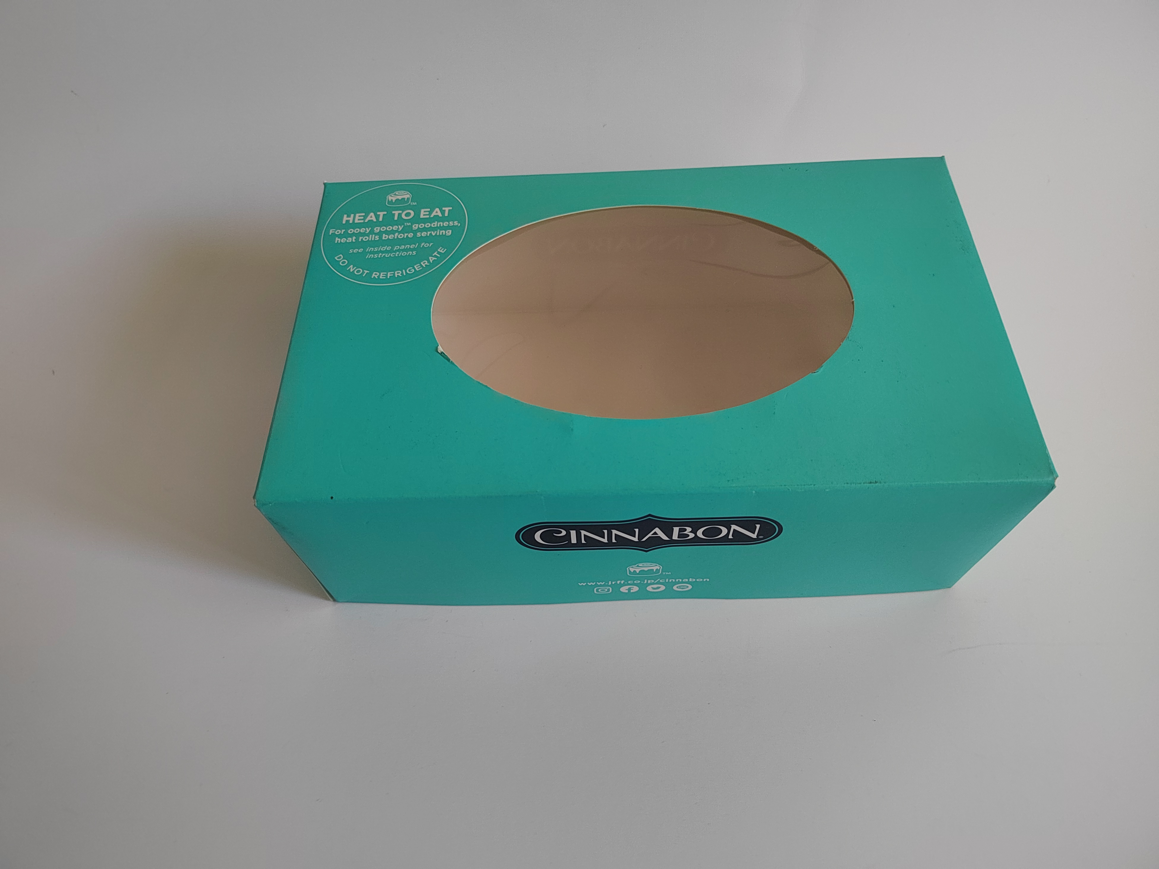 航空餐盒 四六角盒食品級(jí)包裝盒上線(xiàn)